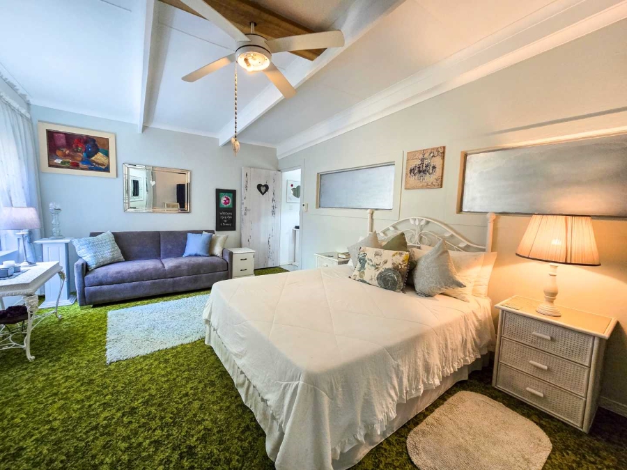 2 Bedroom Property for Sale in Still Bay East Western Cape